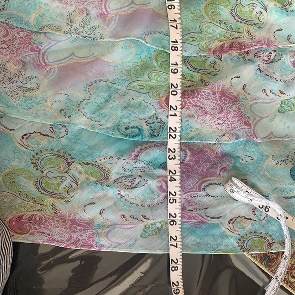 Lane Bryant Plus Size Floral Print Sequinned Blouse Size 22W - Picture 9 of 11